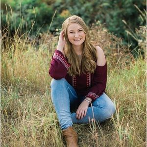 Meet your Posher, Kara